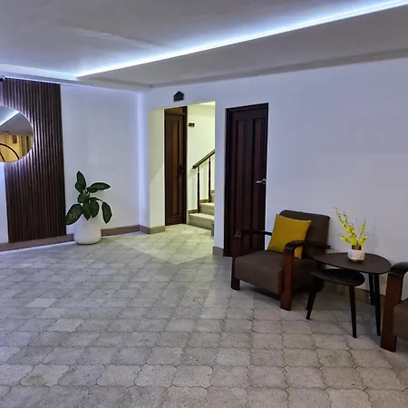 Amplia-Confortable Con Cama King, Area De Miraflores H16